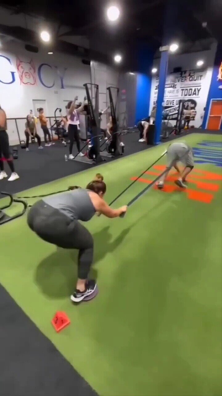 S CY в NEVER QUIT 1 W HAVE 5 TODAY GIVE U NE Plus THING TIM 