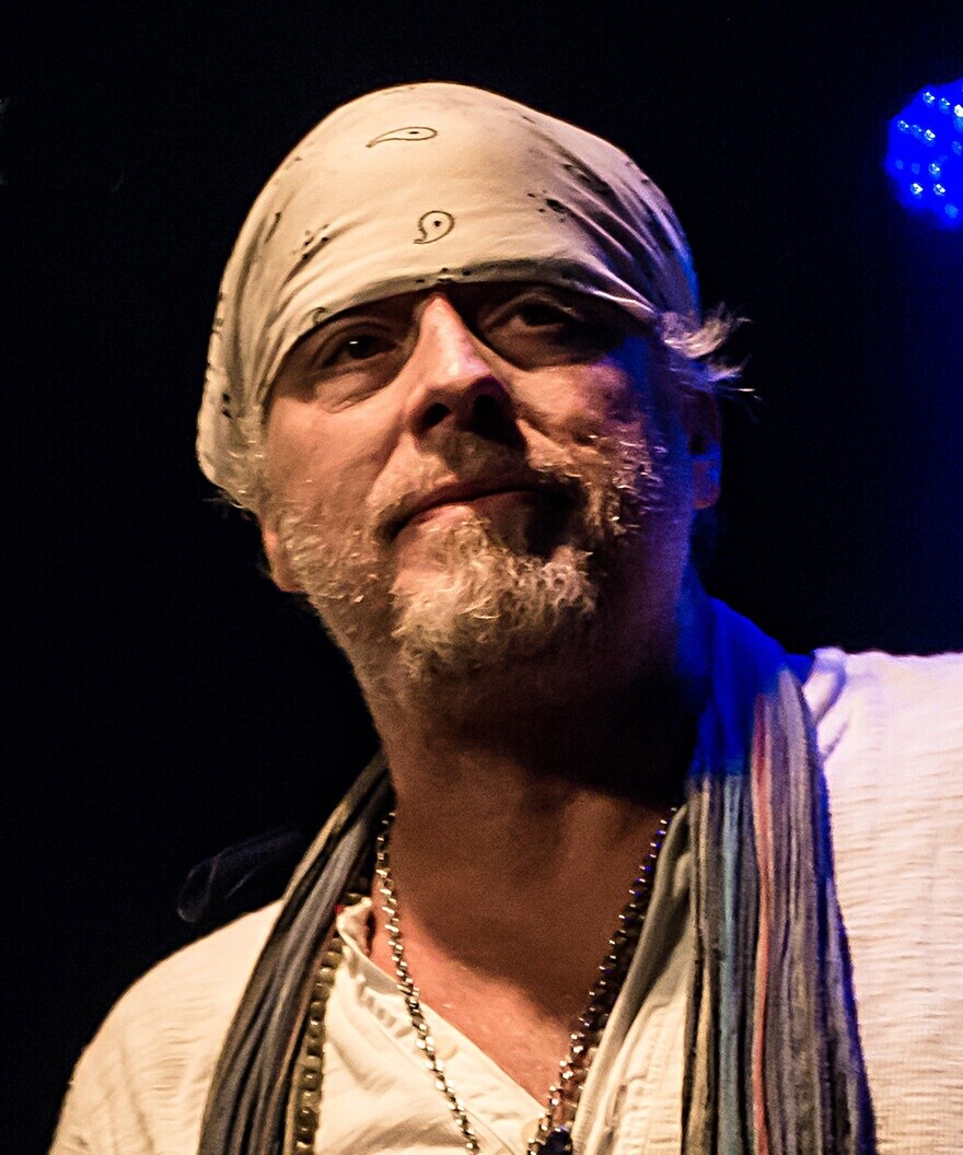 Unforgettable Figures We’ve All Forgotten Already