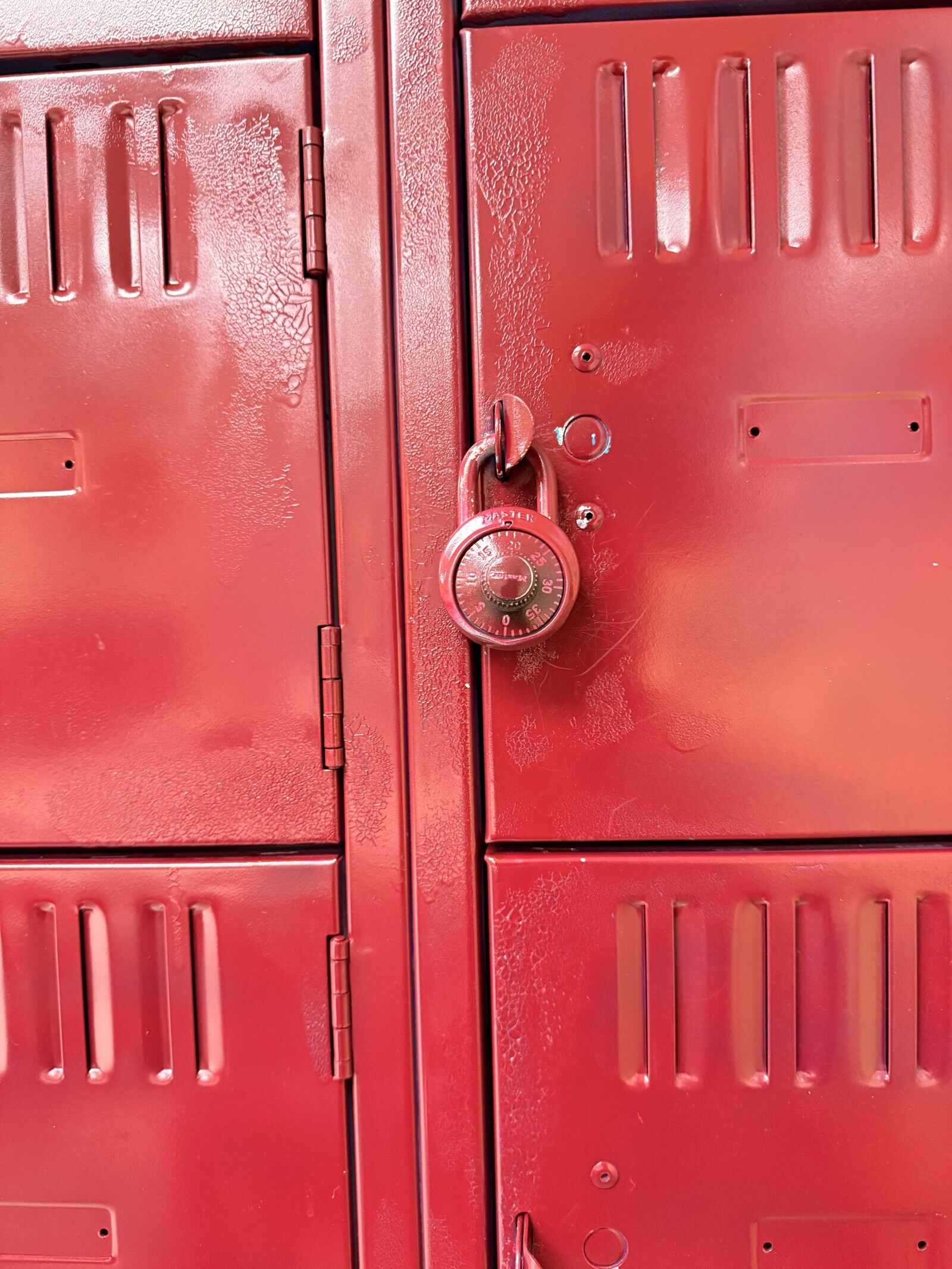 BASTER 15 20 25 E S 0 se Mastor 30