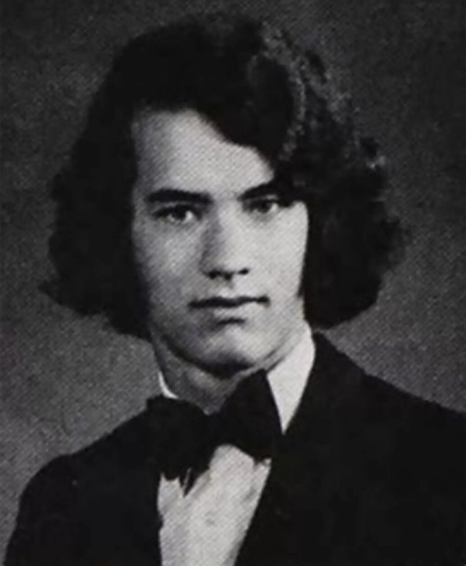 20 Double-Take Yearbook Photos Of Famous Folks