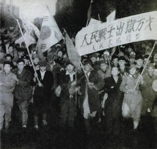 Totally True Historical Moments That Sound Fake