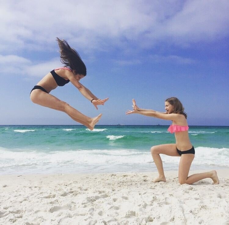 Photos Where Humanity Hit the Evolution Snooze Button