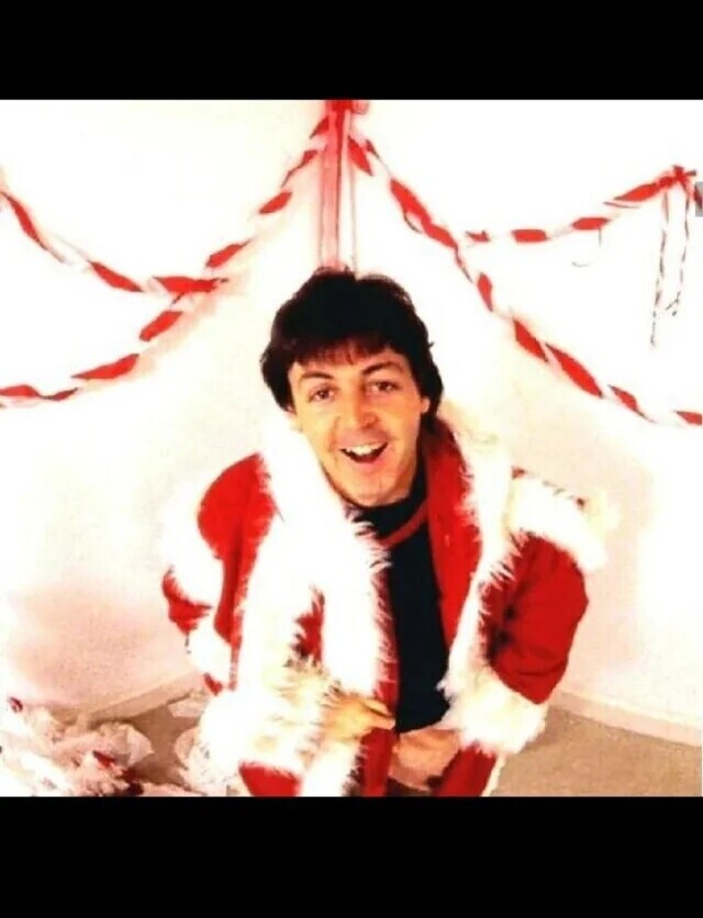 Ranking the Top 10 Christmas Songs We Just Can't Stand