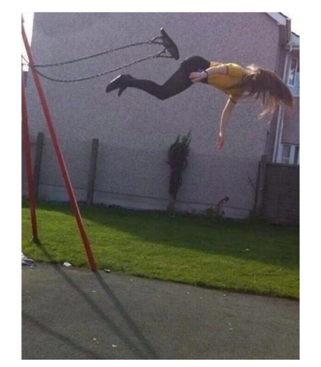 Photos Where Humanity Hit the Evolution Snooze Button