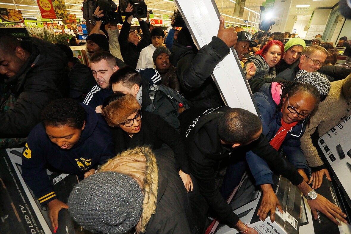 Black Friday Chaos Pics from Before Cops Wore Cameras