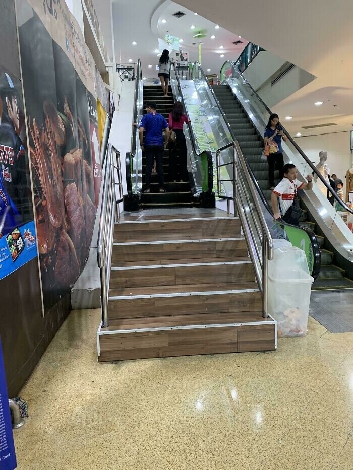 Photos That Could Have Used Some Common Sense