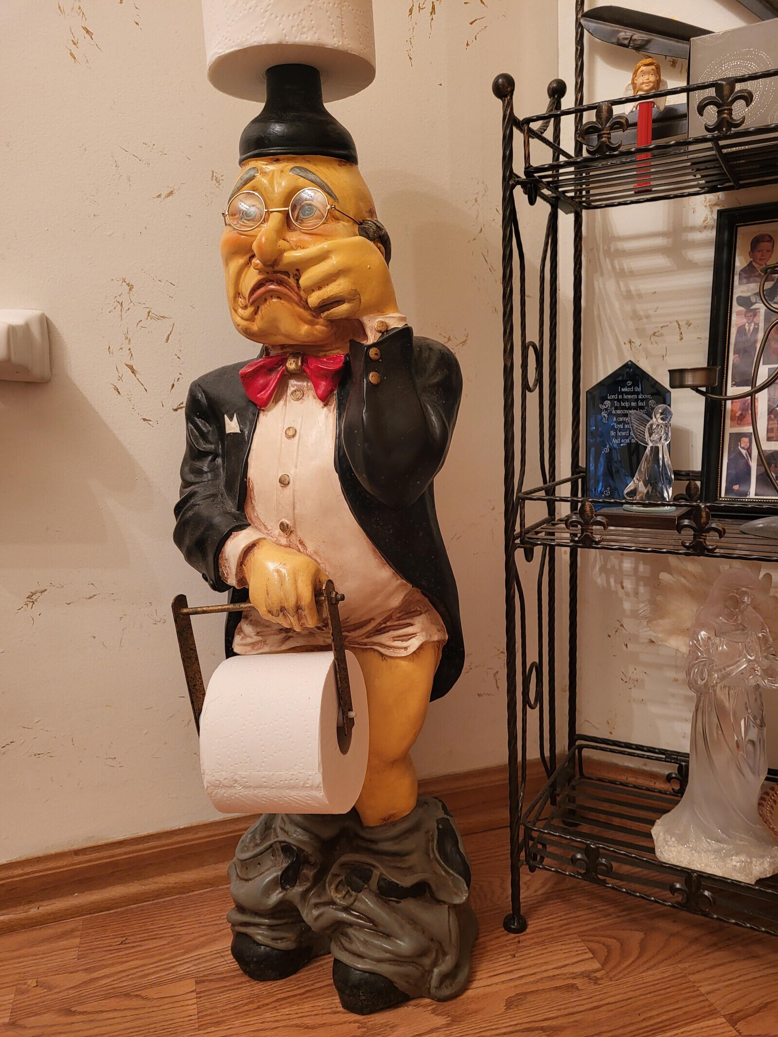 adidad the Lord in heaver above, To help me find A caring loyal and He heard And &cal! al Ca