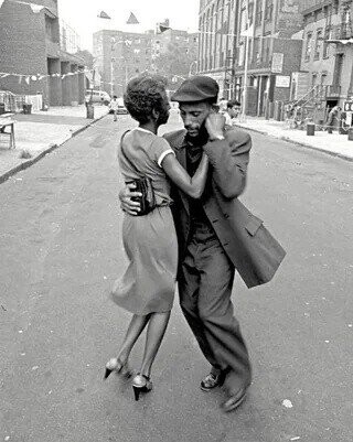 Photos of What Young Love Looked Like in the 1970s