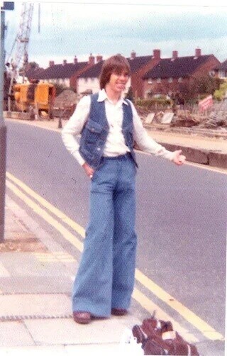 How to Go About Your Day, 1970s Style