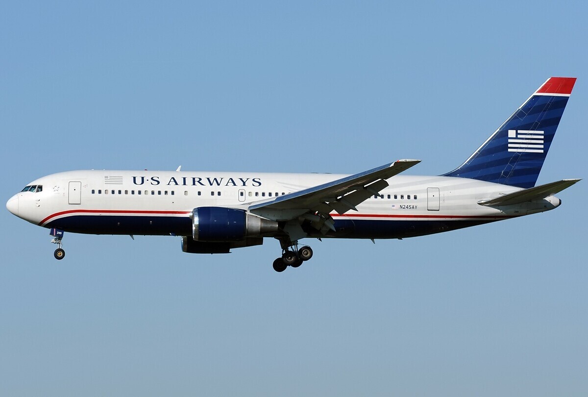 U.S AIRWAYS THE N245AY ...
