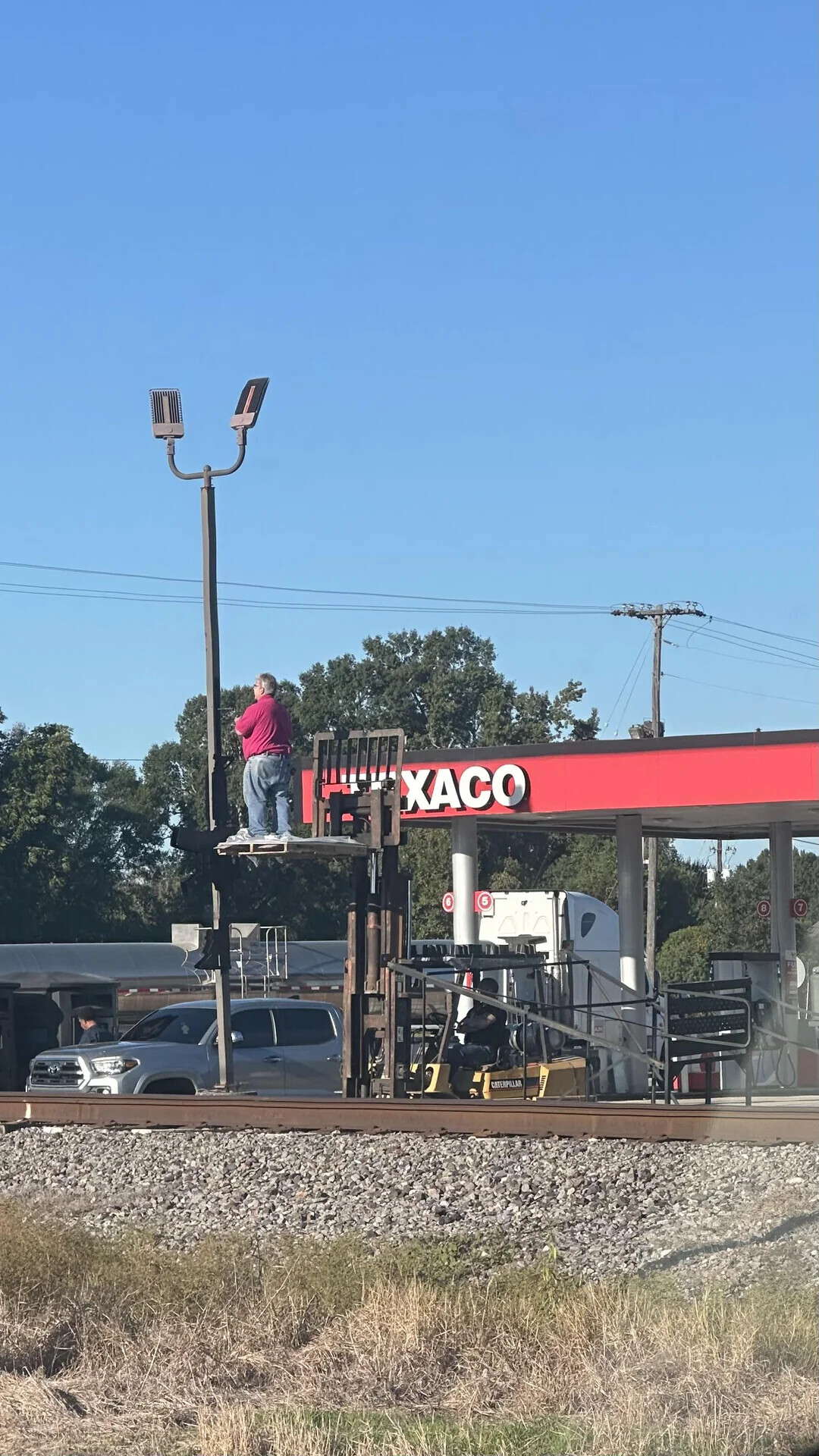 XACO 6 5 8 CATERPILLAR