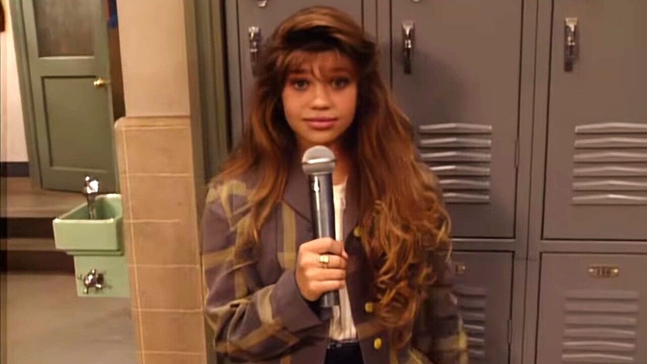 ‘Boy Meets World’: Danielle Fishel and More BTS