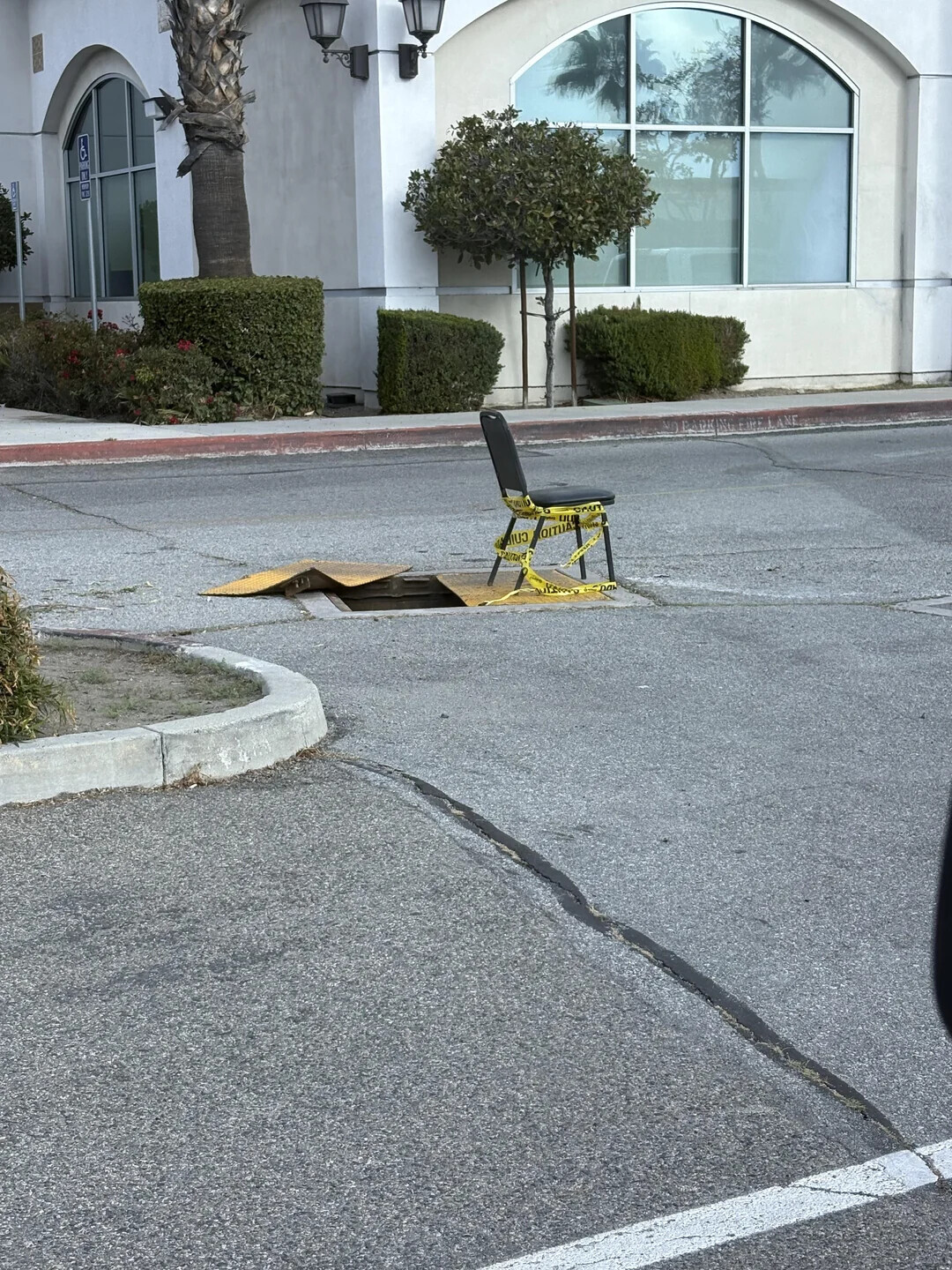 AND CAUT IT CNI OITUA рди