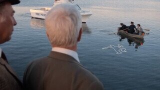 18 Classic Gags from the Original ‘Naked Gun’