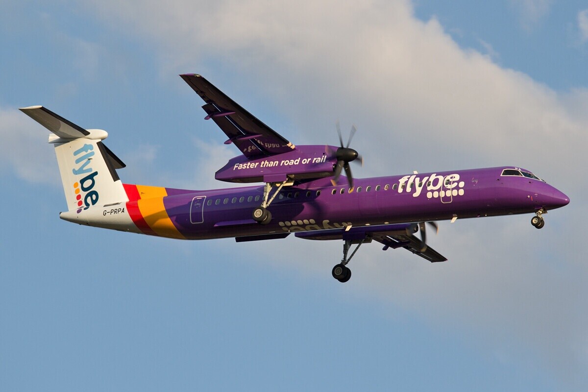 flybe CI tugu Faster than road or rail fiybe. ou G-PRPA