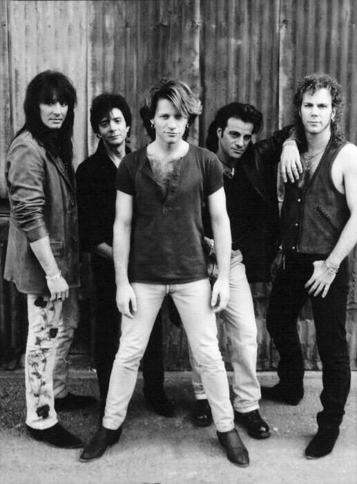 Photos Where Bands Came Together for the First Time