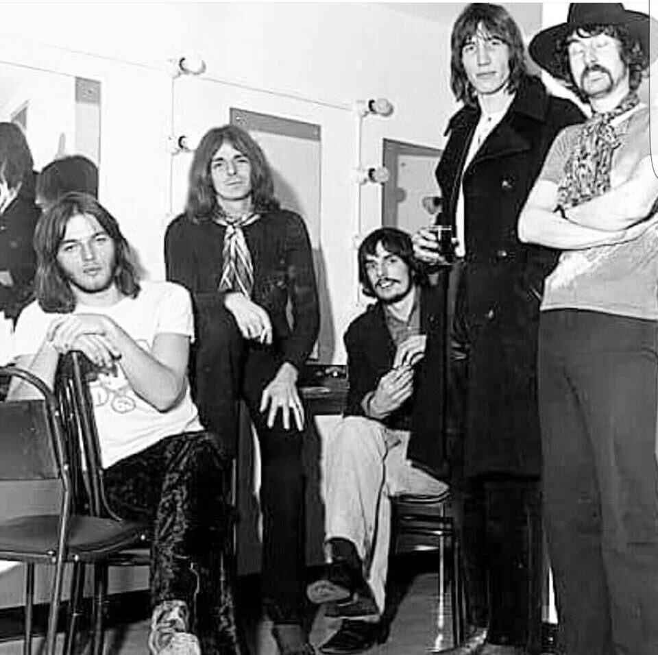 Photos Where Bands Came Together for the First Time