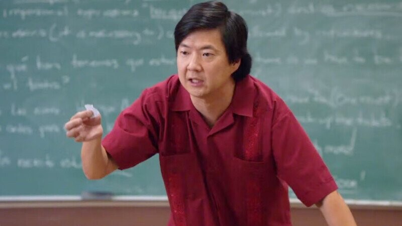 33 Random Bits of TV Trivia to Gorge on Like a Big Bucket of Ice Cream After a Breakup