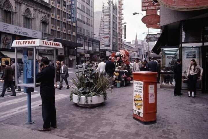 MAS HOTEL PARA CABALL 300 Bottners Fir - Padro - MAYORGA - - - TELEFORO TELEFONO FUTOCOPIAS NATIONAL - i i THY a3 в adidas OLIMIES LAVALES THE