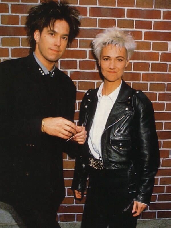 Photos Where Bands Came Together for the First Time