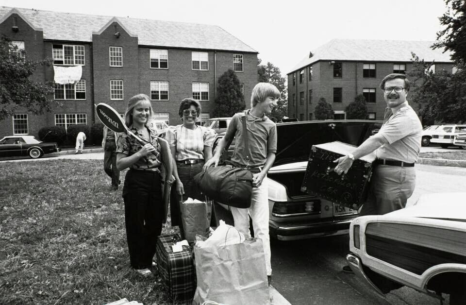Life's Best Four Years: College Pics From the 1980s