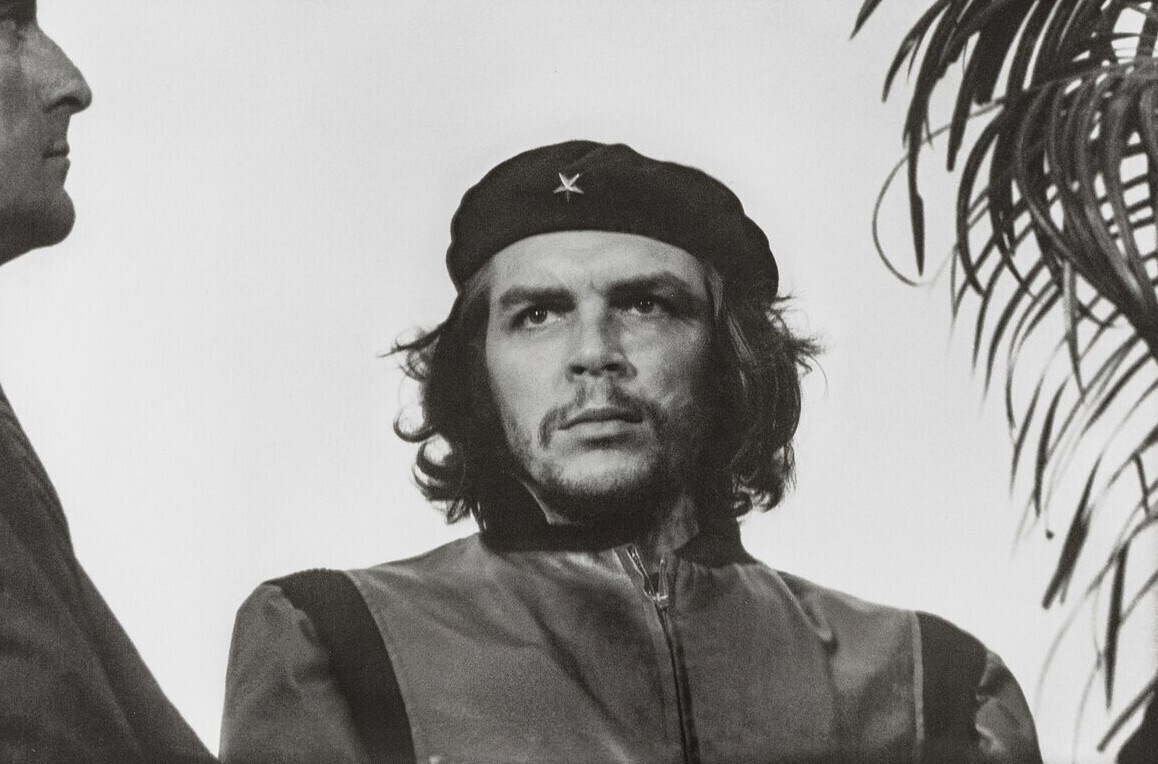 Historical Pics With Fascinating Backstory Behind Them