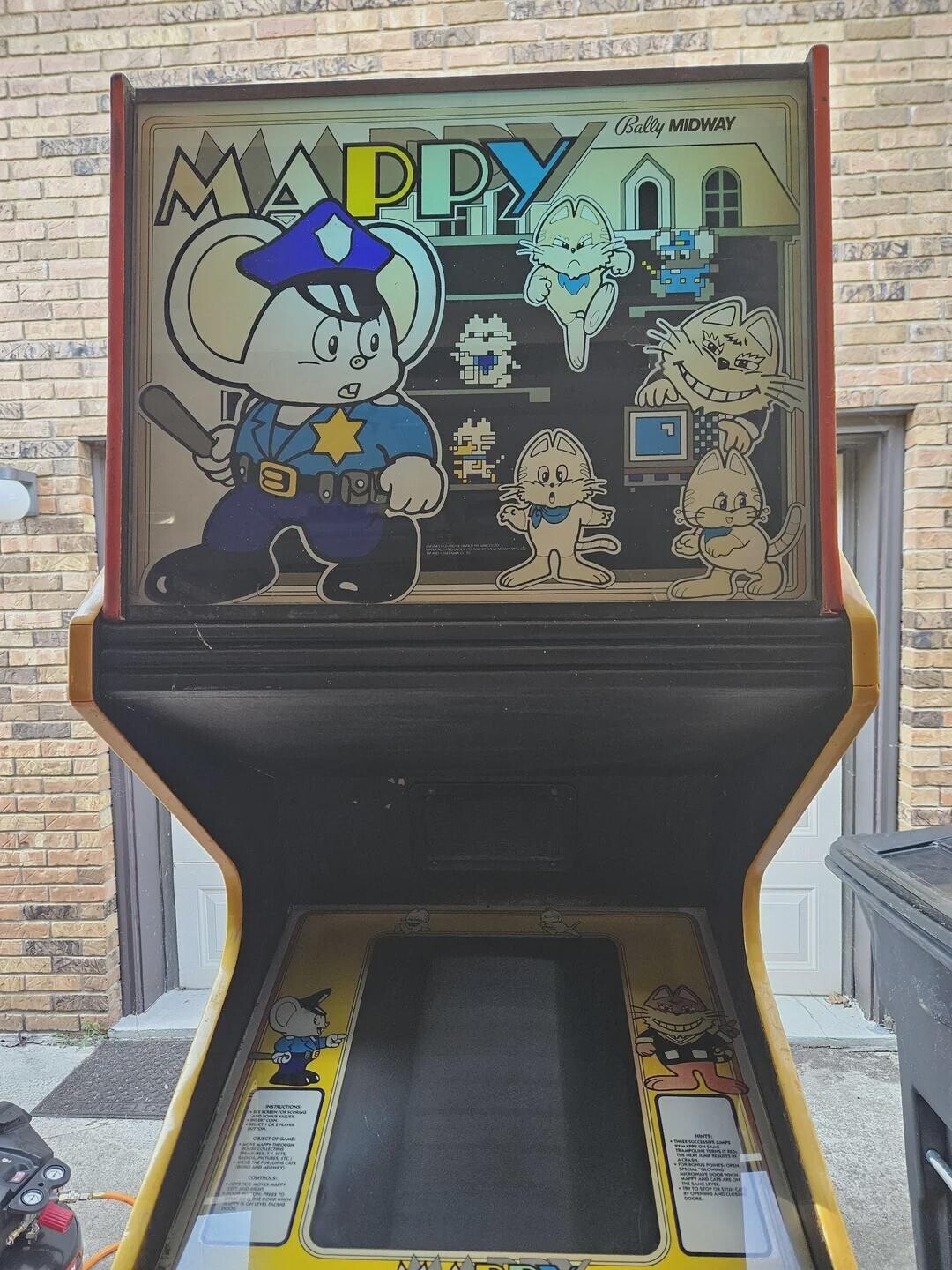 Bally MIDWAY MAPPY INSTRUCTIONS 2 CLATES MINTS CANEST OF GAME SUMPS 7 E 21 Hill of من OPEN II CONTROL is GA = AMS CLOSH DOCKS