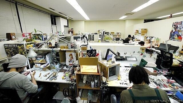 The 20 Worst Carrots Bosses Dangled & Then Lied About