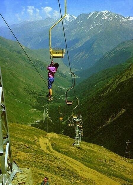 Photos That Scream “This Won’t End Well”