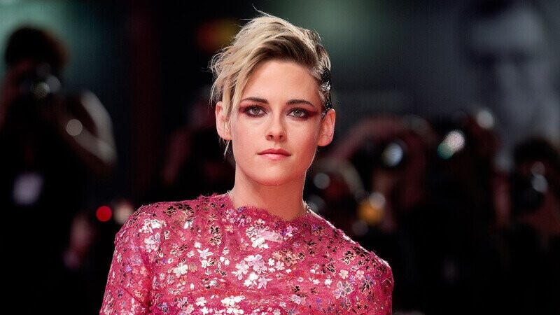 29 Spicy-ish Bits of Trivia That Would Be Like the Sixth or Seventh Wing on ‘Hot Ones’