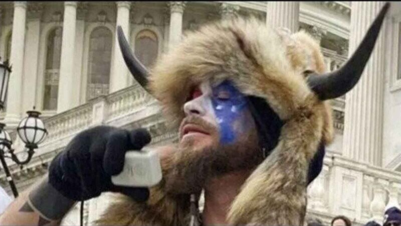 12 Incredibly Weird Yet Real Recent Headlines