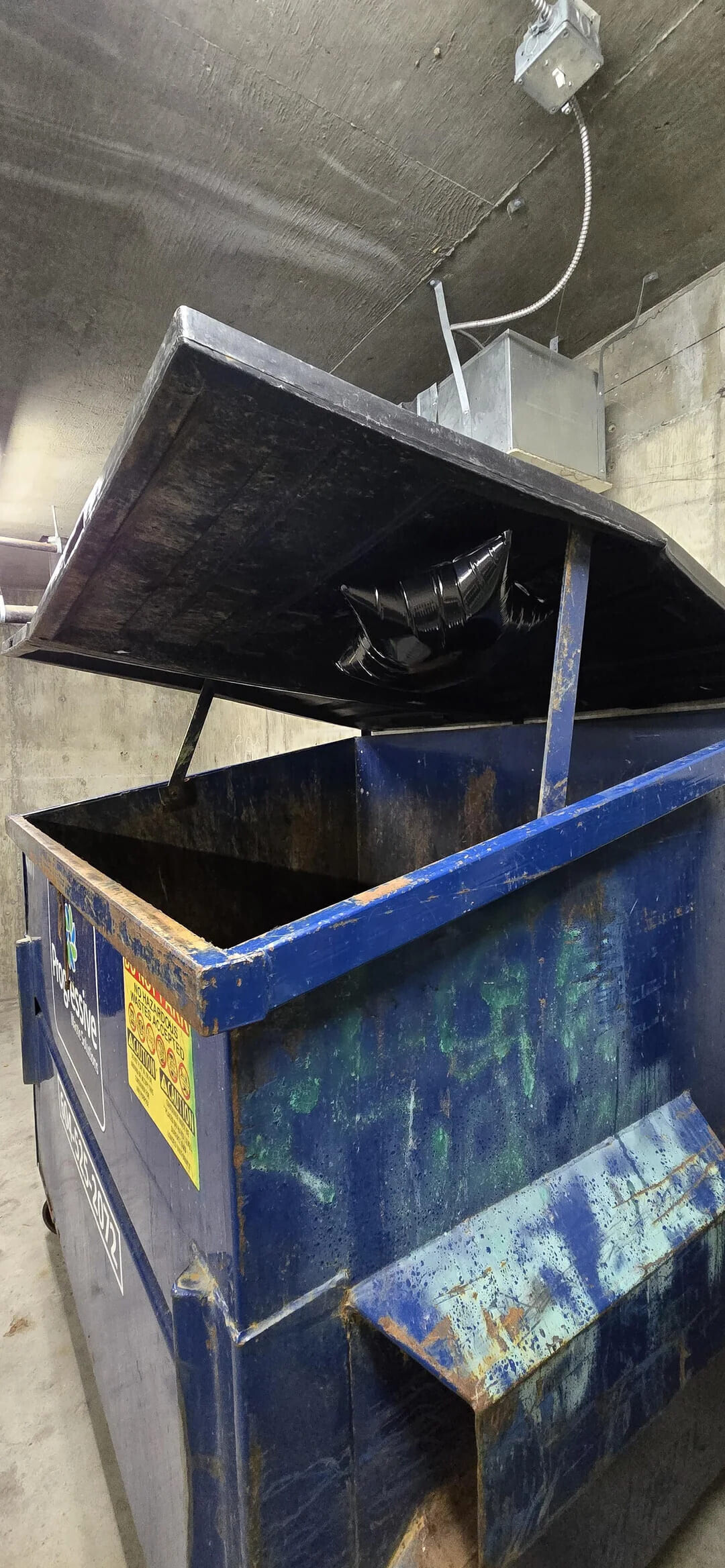 BOS ACAUTION g NING ACAUTION STROOKYZYHON and