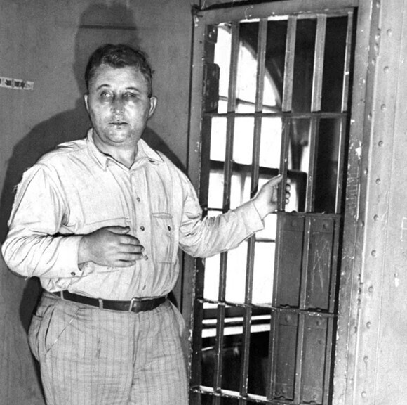 Real Historical Photos That Appear to Be from Fiction