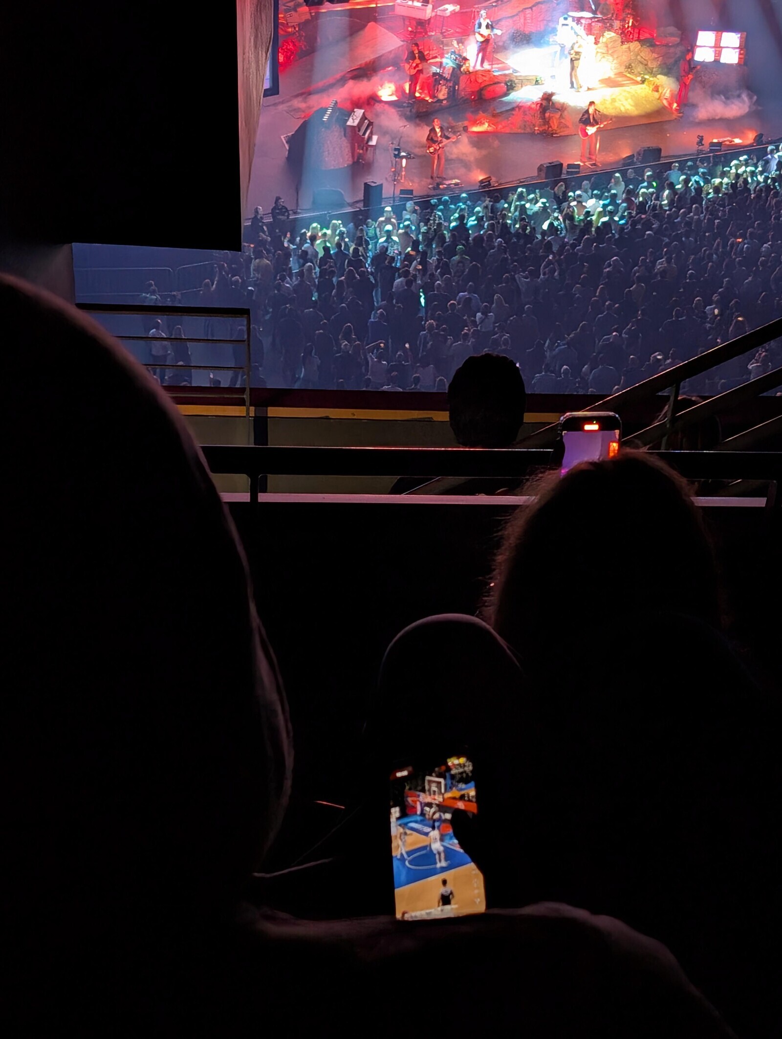 Photos Where Someone Just Gave Up Halfway Through