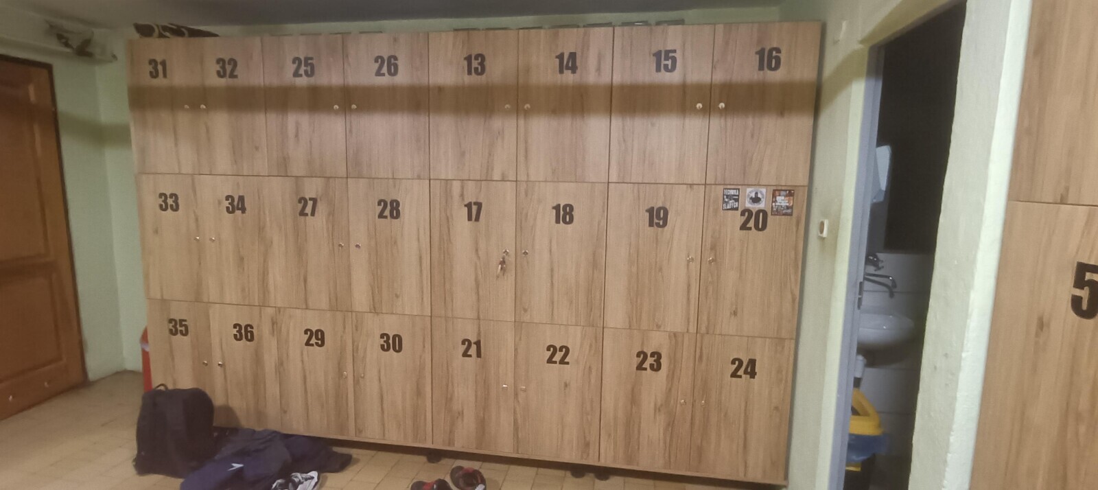 16 15 14 13 26 25 32 31 TECHNOLA 33 34 27 4 28 17 SLADTCA 18 19 20 5 35 36 29 30 21 22 23 24