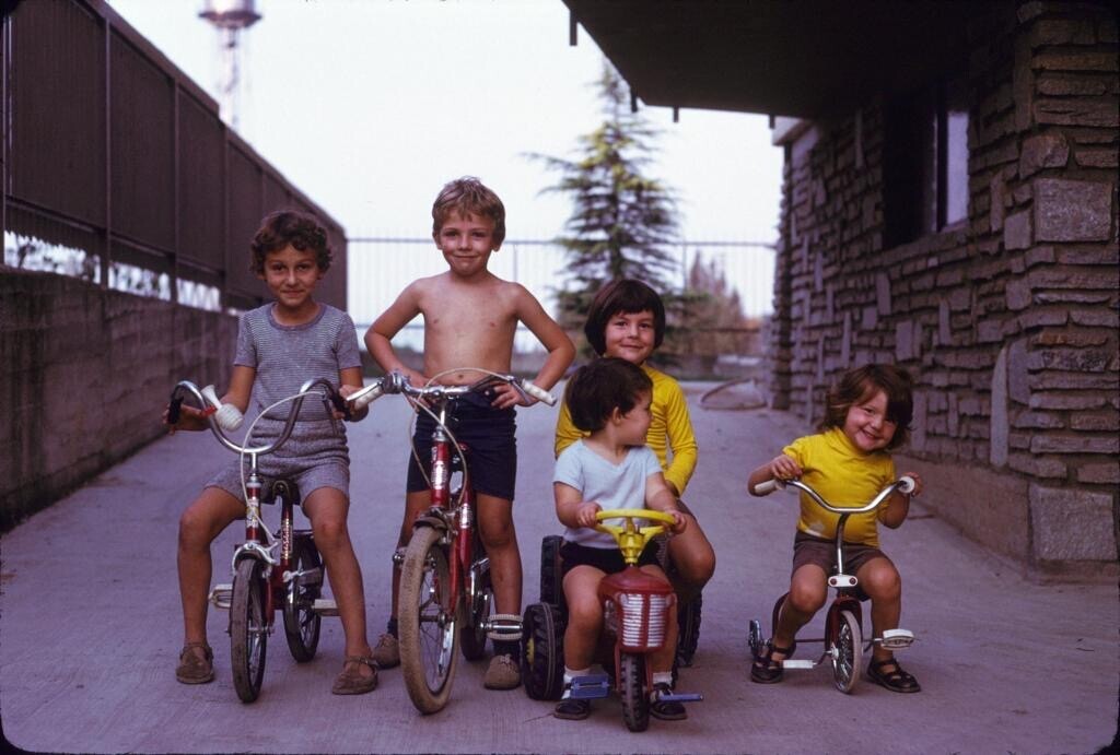 Tk Photos Showing the '70s Were Anything But Uptight