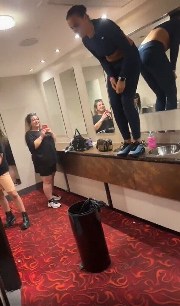 Photos Where Nothing Good Can Happen Next