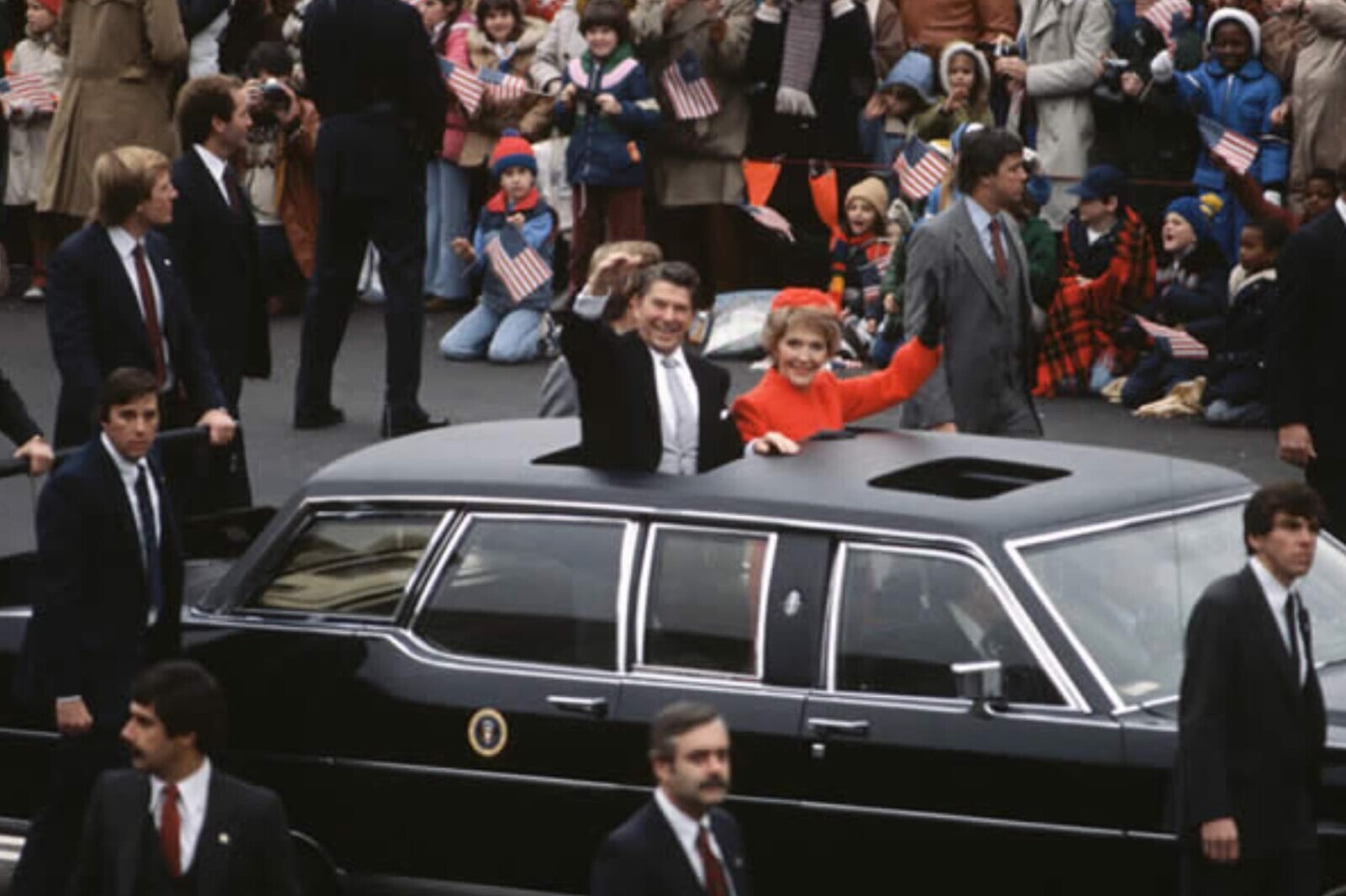 Photos Showing What Being Alive Meant in 1981