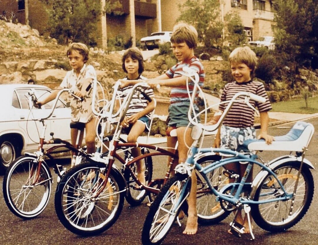 Photos That Somehow Perfectly Capture the '70s & '80s