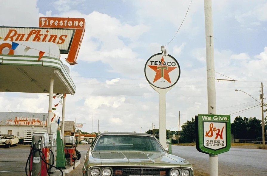 Firestone Bn.fkins TEXACO T We Give BRAKE FRONT WHEEL ALIGNME SH GREEN ve STAMPS DE I LEAD