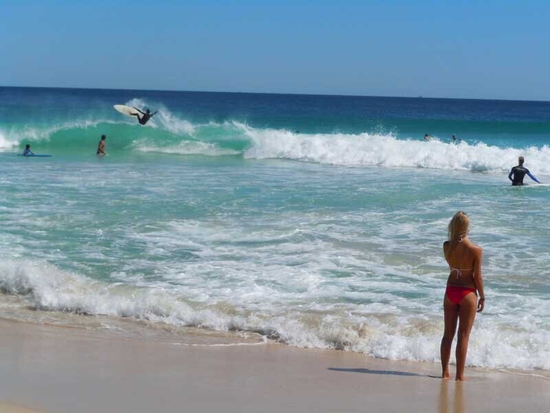 20 Photos of Summer Happening in the 'Winter Months'