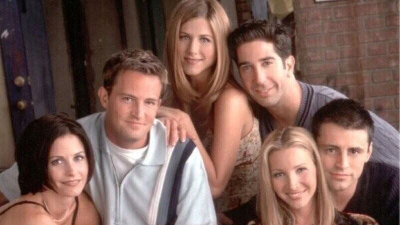 33 Pieces of TV Trivia That Are Racing to Get Back to Their Seat Before the Commercial Ends Like It’s 1984