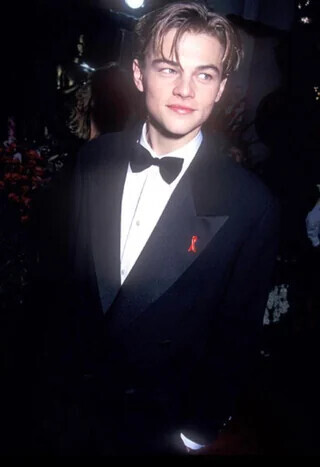 Leonardo DiCaprio Before Titanic Looked Shockingly Different