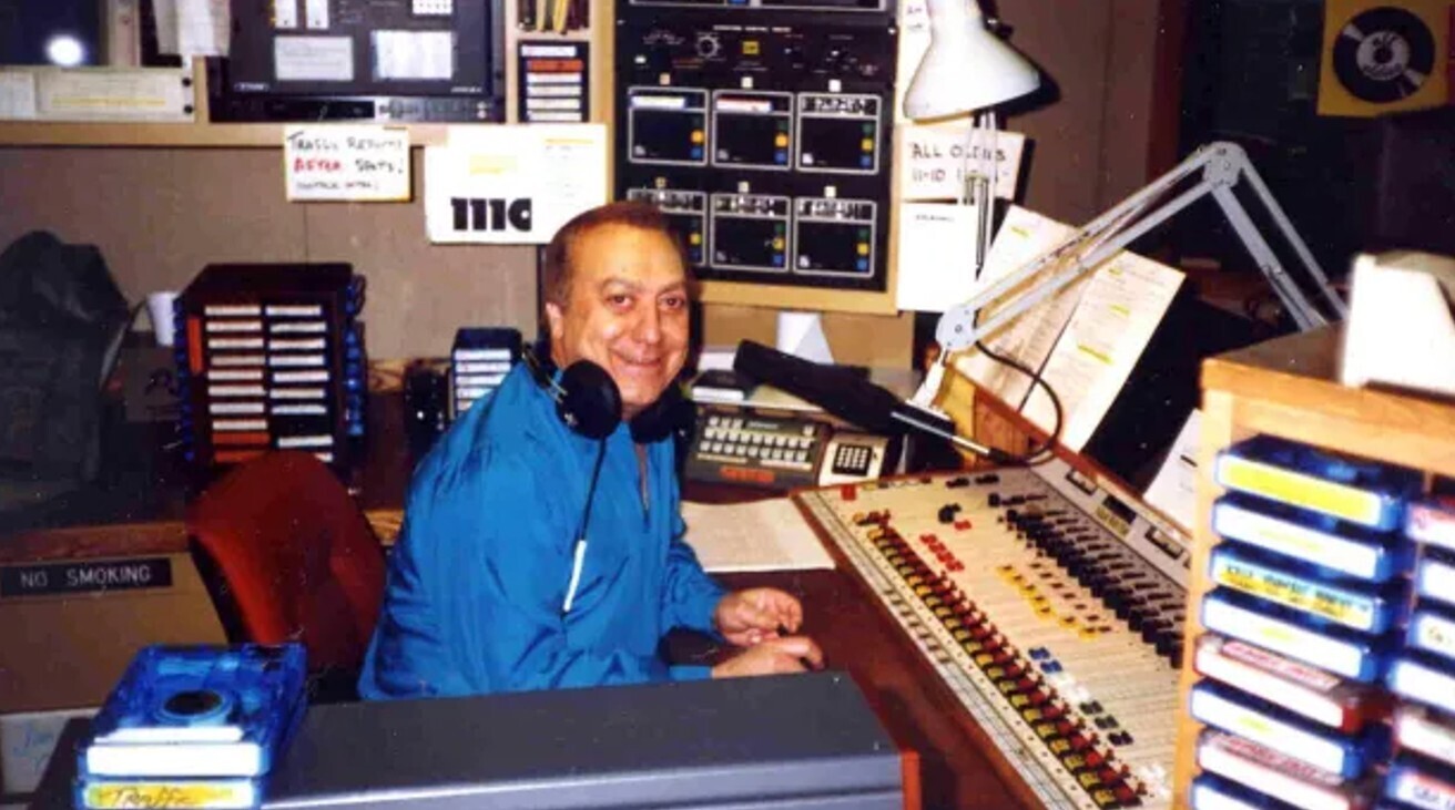 15 Things Gen X Never Remembers About the 1990s