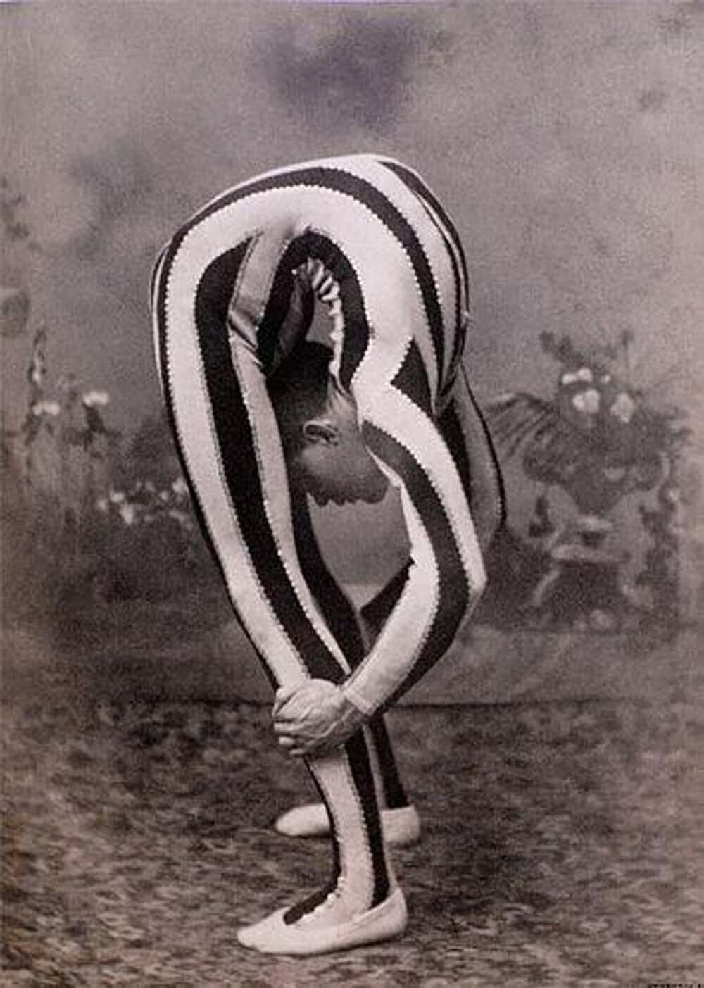 Creepy-Cool Vintage Circus Photos