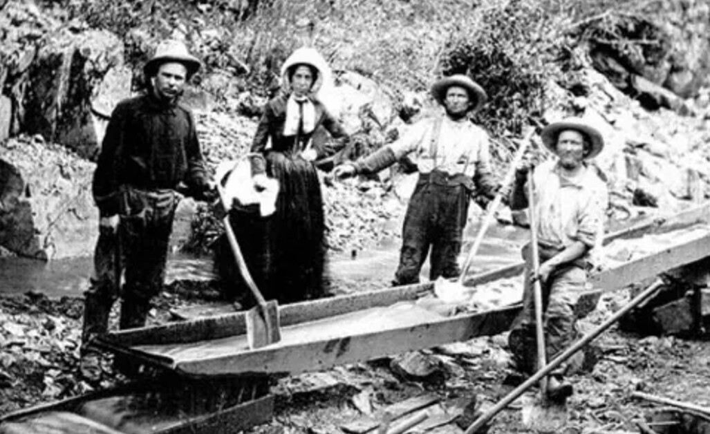 15 of History's 'Winners' Who Really Just Got Lucky