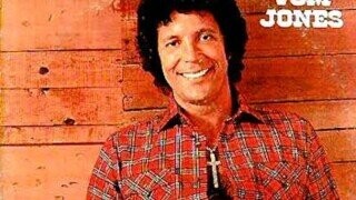 It's Not Unusual to See These Tom Jones Songs and Pics