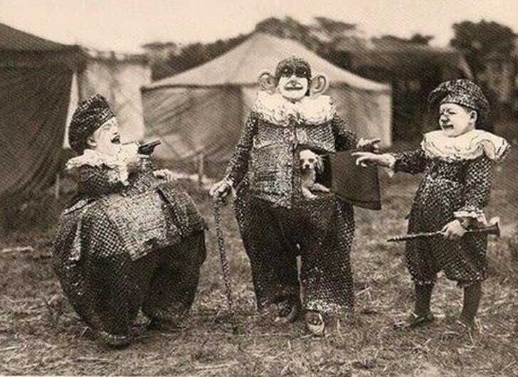 Creepy-Cool Vintage Circus Photos