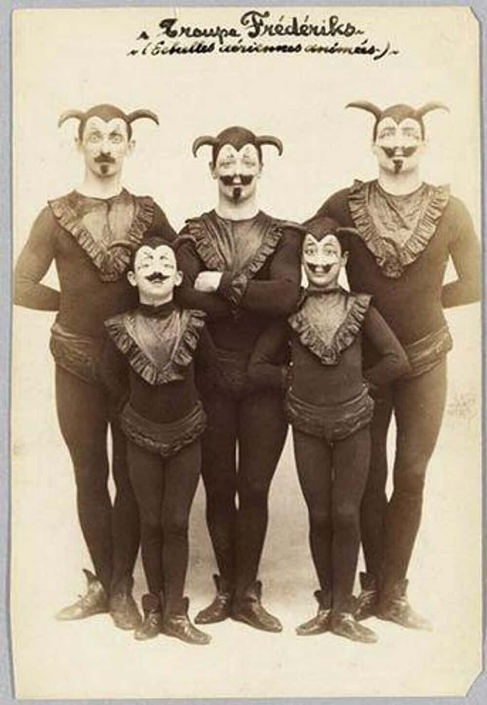 Creepy-Cool Vintage Circus Photos