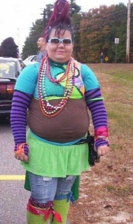 Photos Where Someone Should Have Said “Don’t Wear That”